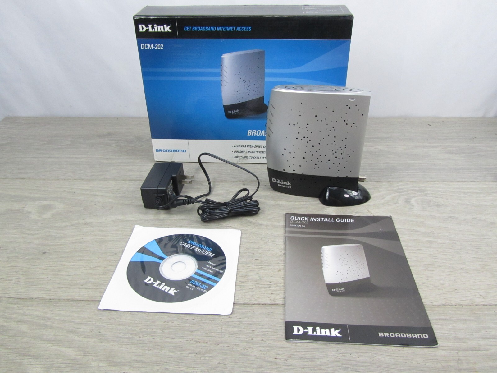 D-Link DCM-202 (WMM83060) 43 Mbps Broadband Cable Modem NEW