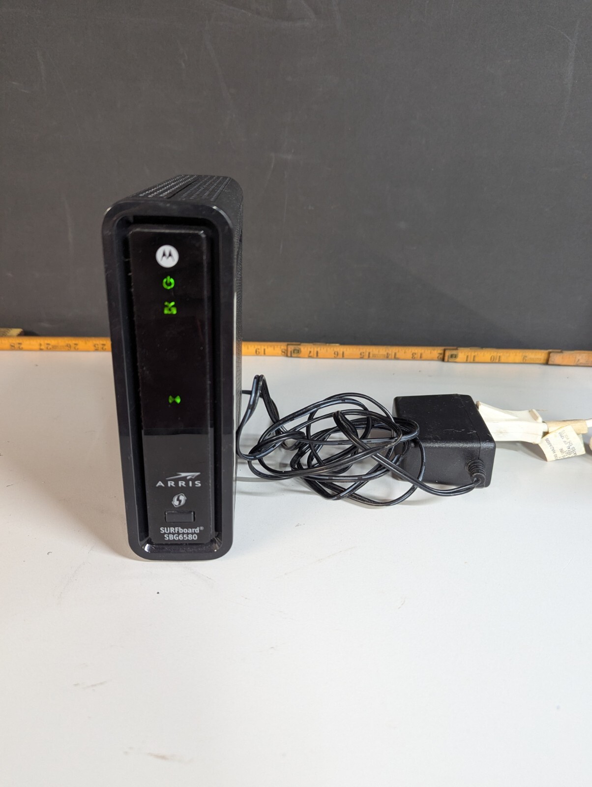 Motorola SBG6580 Arris Surfboard Cable Modem WiFi Router Dual Band DOCSIS 3.0