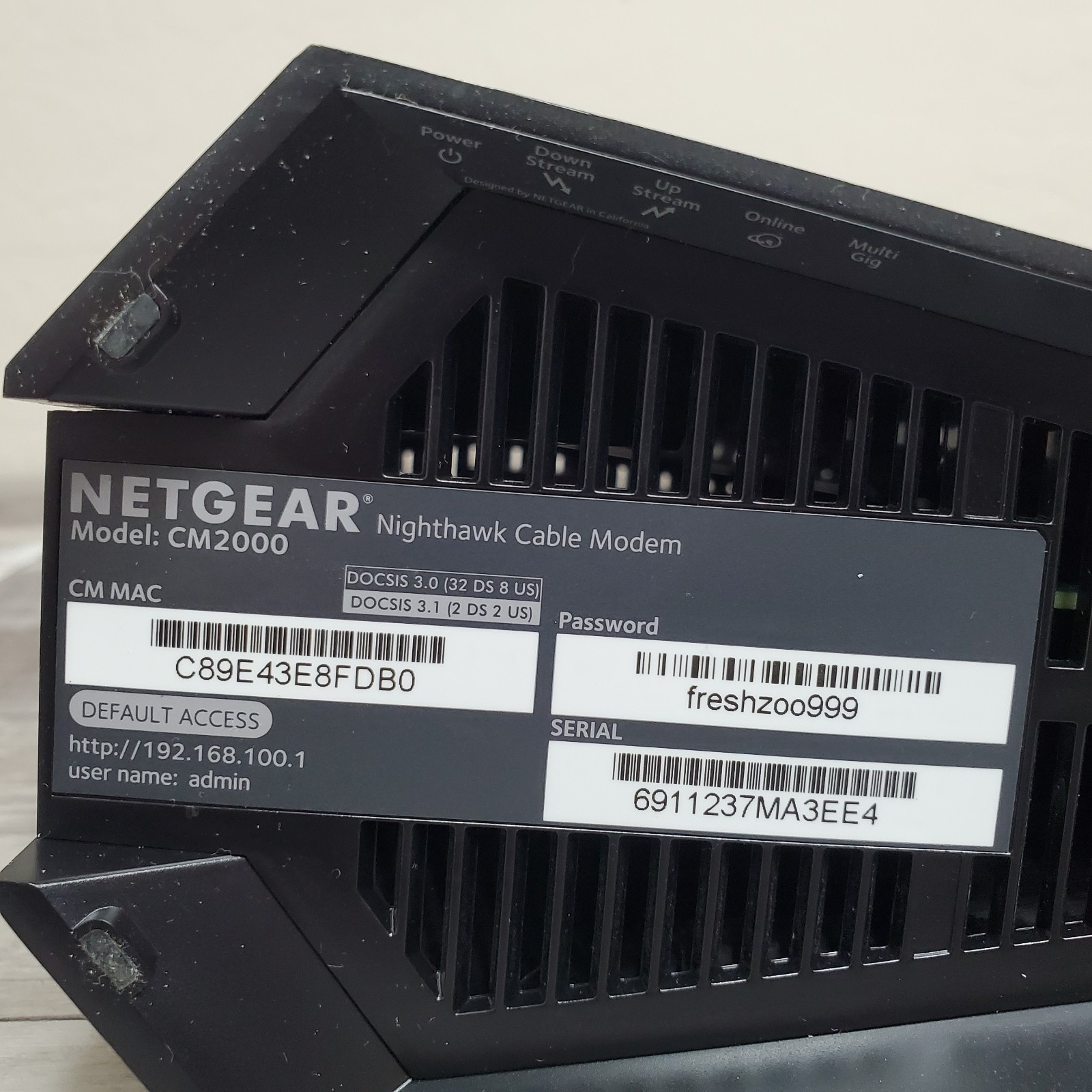 NETGEAR Nighthawk CM2000 DOCSIS 3.1 2.5Gbps Cable Modem For Gaming