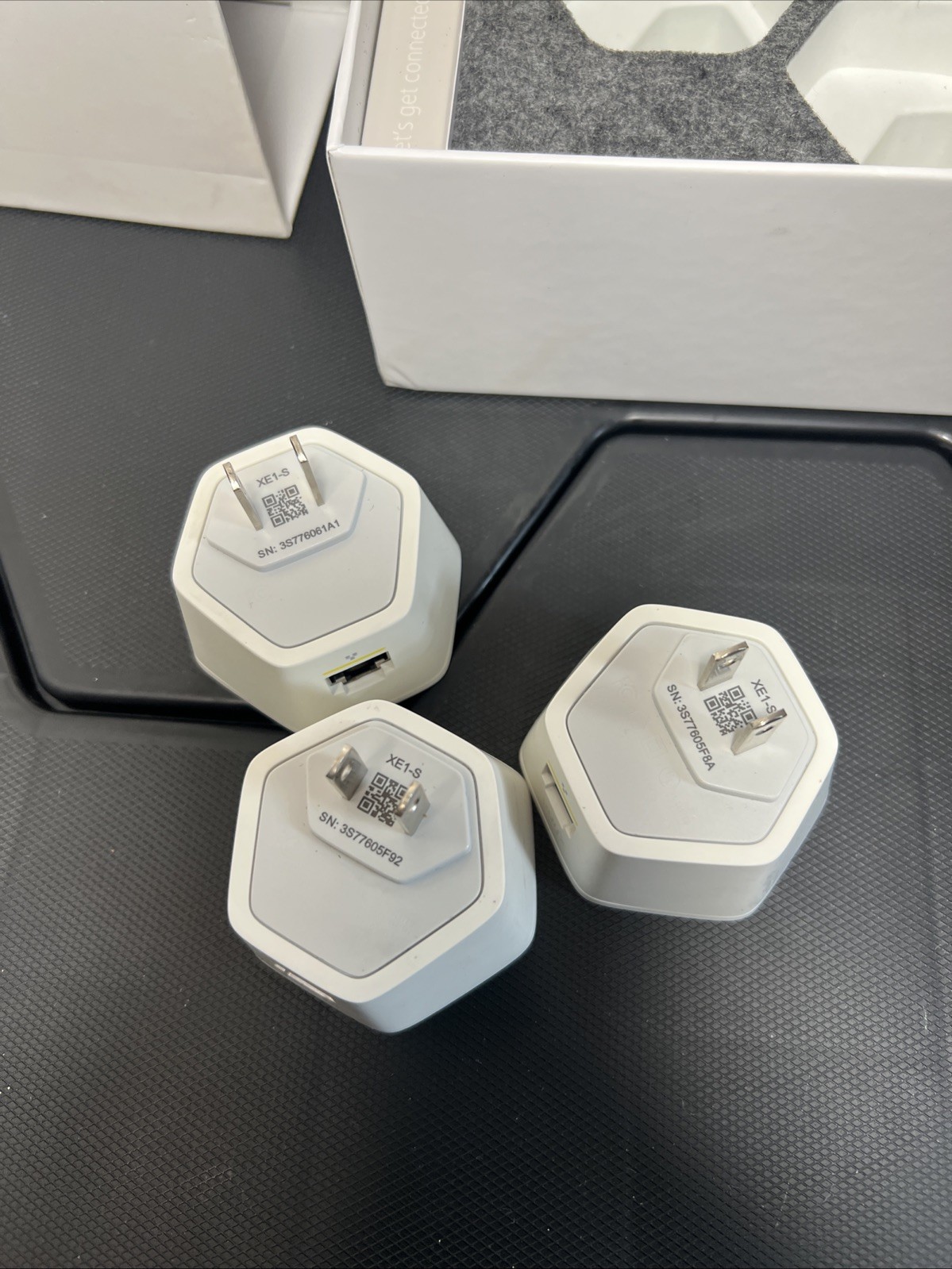 Set Of 3 Xfinity xFi Pods WiFi Network Range Extender, 1st Generation, XE1-S