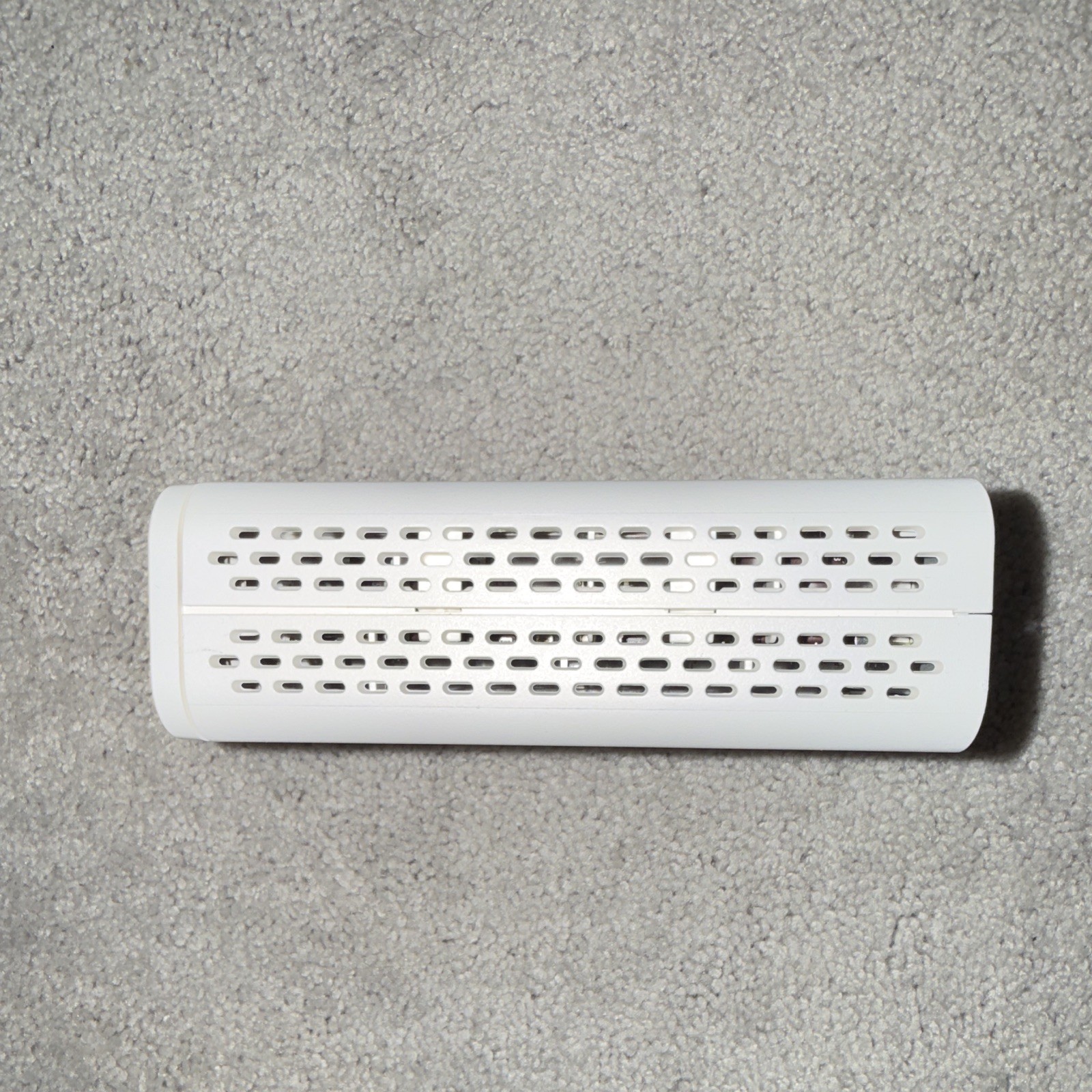 ARRIS SURFboard SB6190 DOCSIS 3.0 1.4 Gbps Cable Modem Intel Inside White