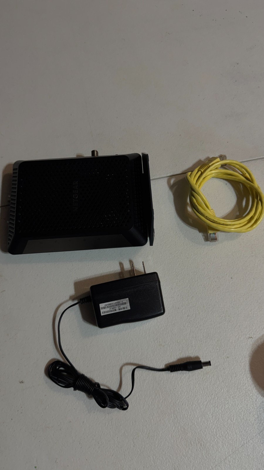 ⚡ Netgear CM700 Cable Modem – DOCSIS 3.0 | Gigabit Port | Tested & Working | Sam