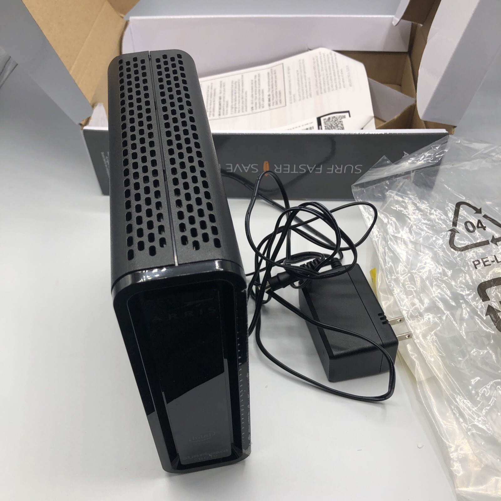ARRIS SURFboard SBG10 DOCSIS 3.0 Cable Modem & AC1600 Dual Band Wi-Fi Router