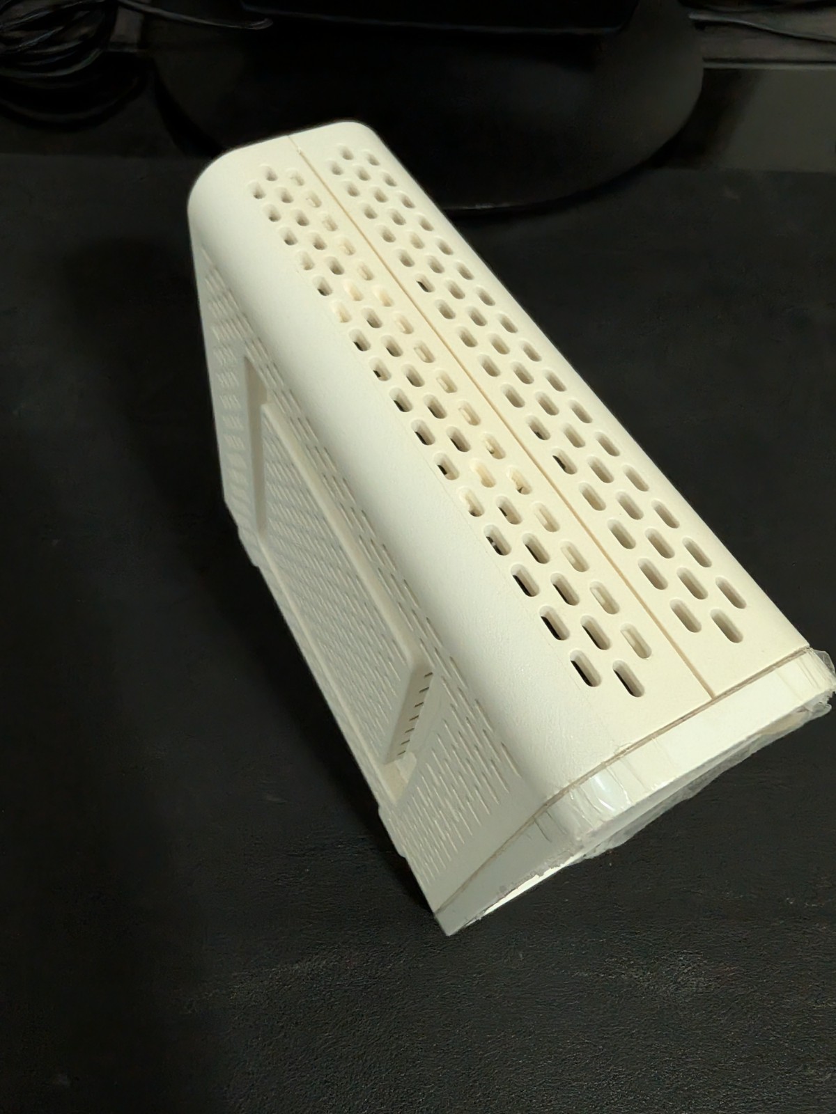 ARRIS SURFboard SB8200 DOCSIS 3.1 10 Gbps Cable Modem