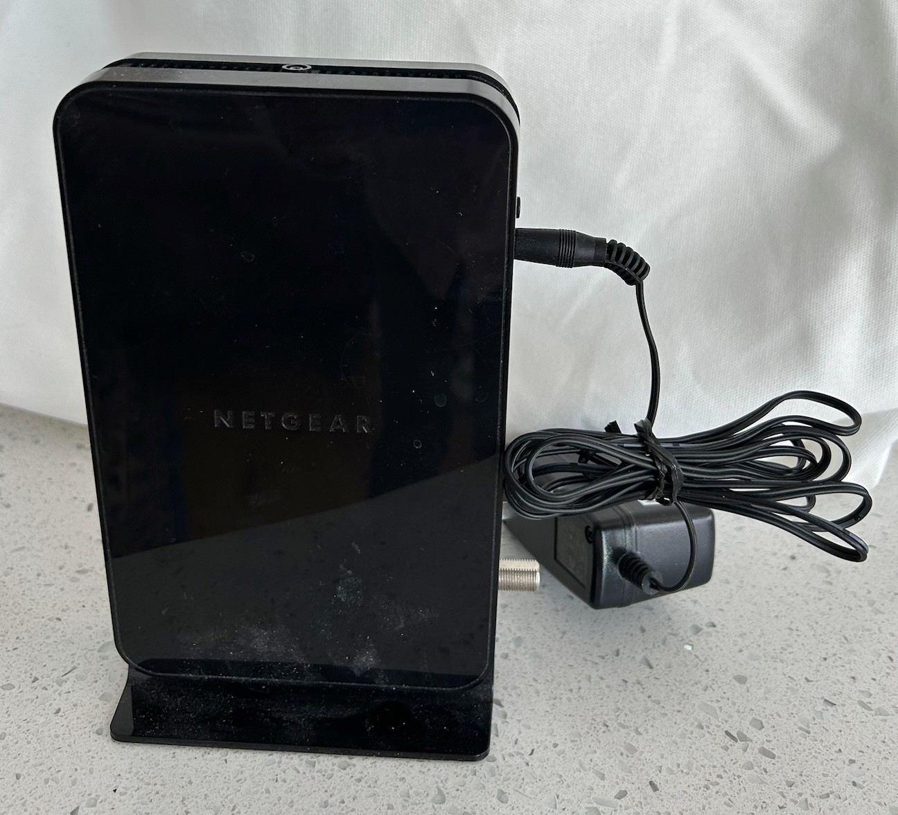 NETGEAR Cable Modem w Voice CM500V – For Xfinity by Comcast Internet & Voice