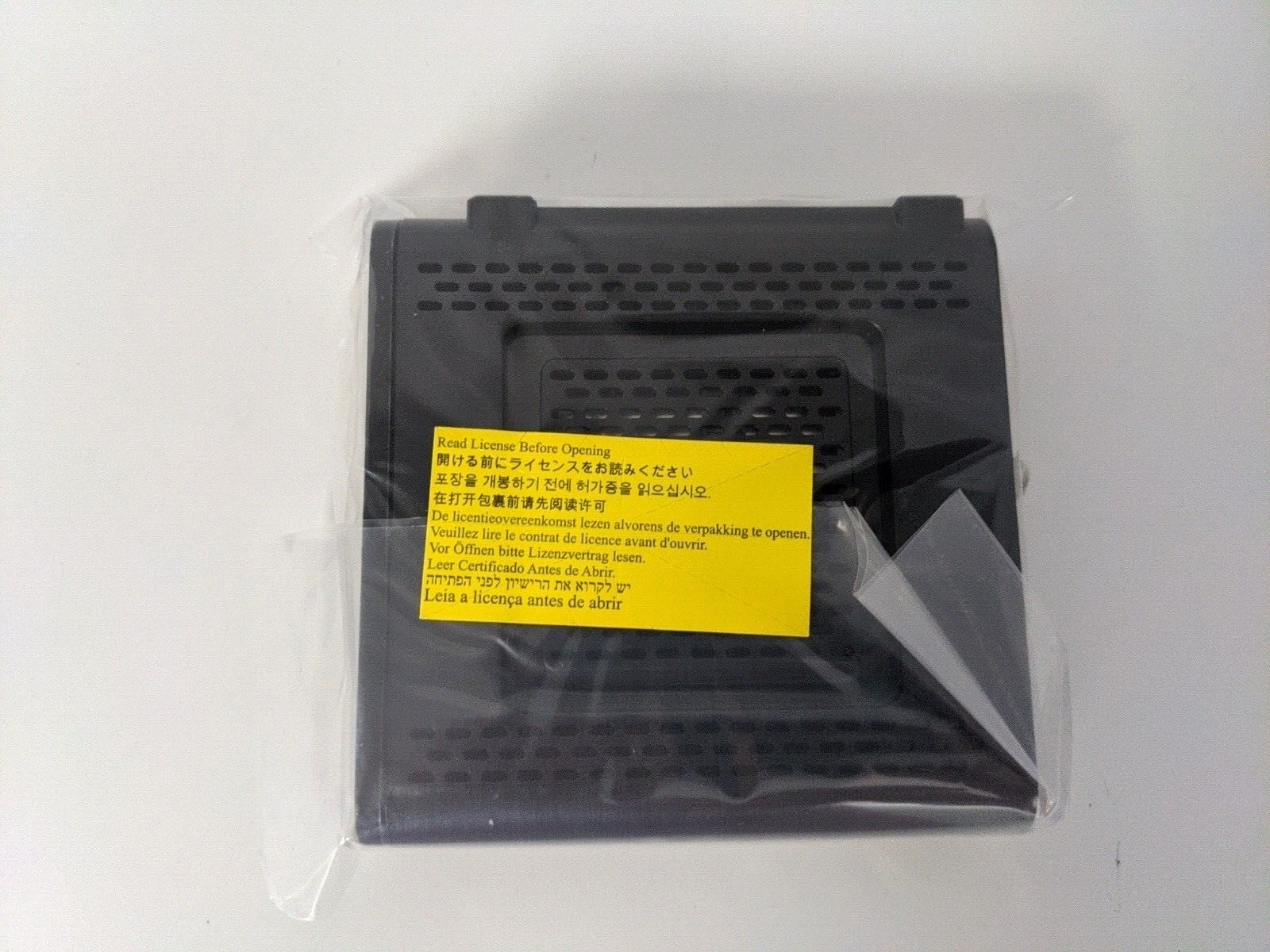 ARRIS SURFBOARD CABLE MODEM SB6141