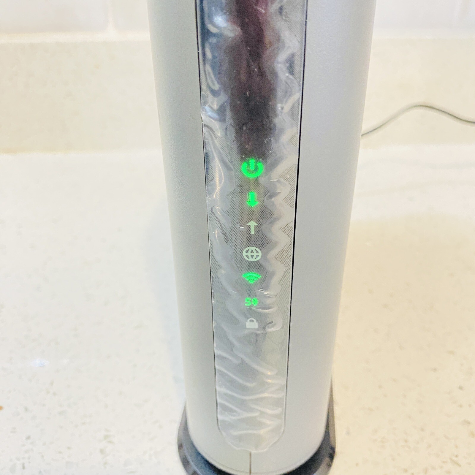 Motorola MG7540 (16×4) Cable Modem + AC1600 Dual Band Wi-Fi Router Tested Works