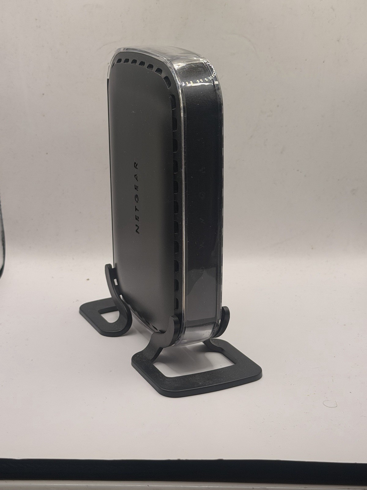 Netgear CM400 Cable Modem High-Speed DOCSIS 3.0 (CM400-100NAS) 340 Mbps