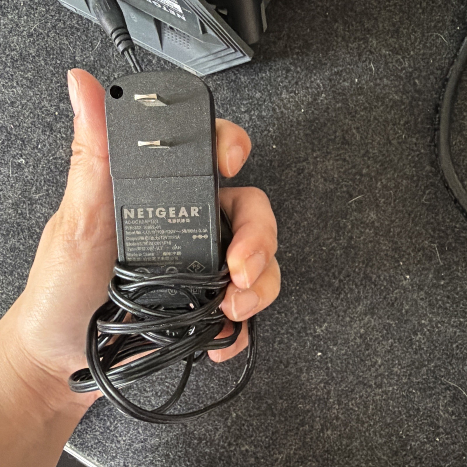 NETGEAR CM700 High Speed Cable Modem, DOCSIS 3.0 Power Cord & cable included
