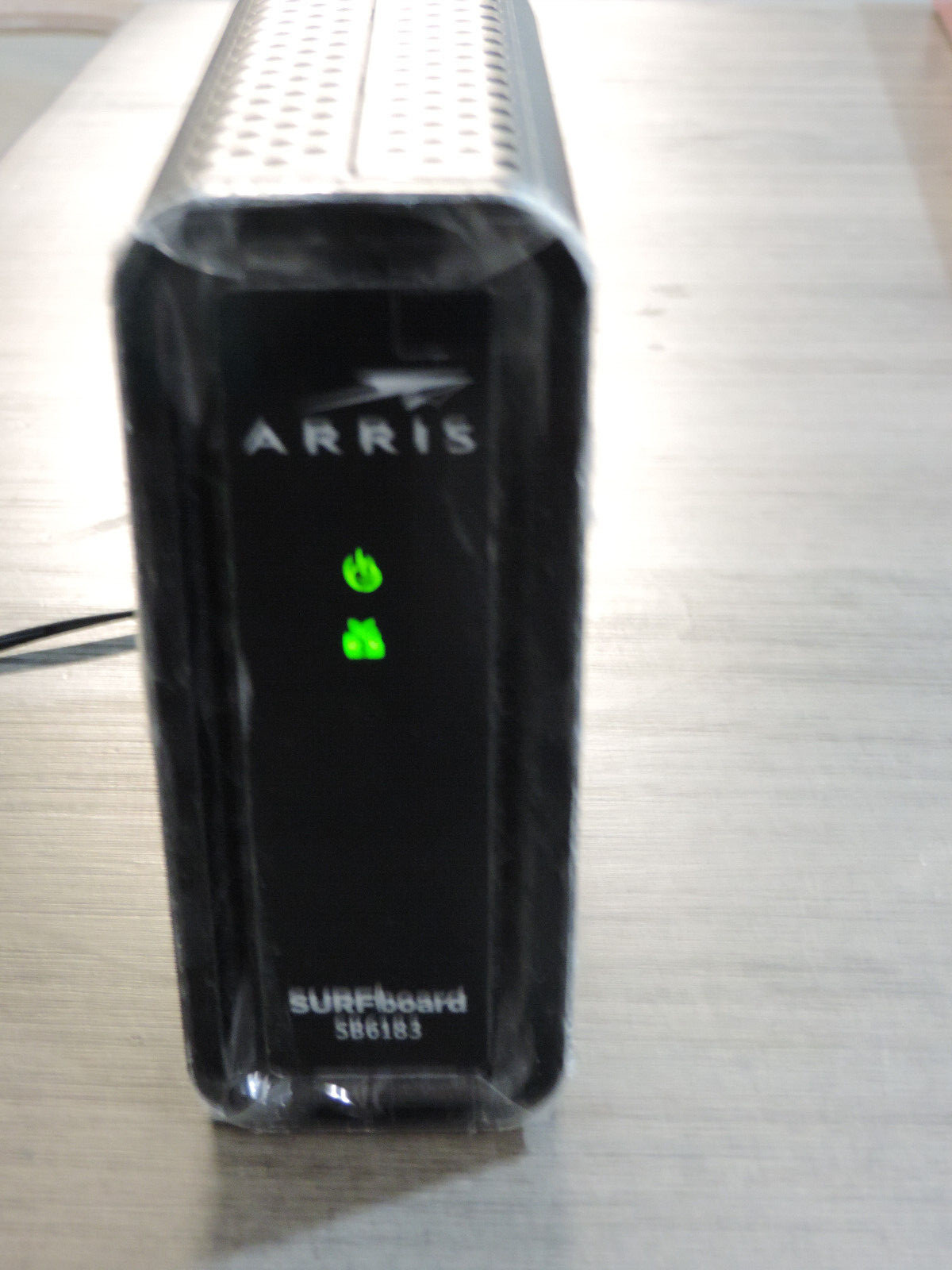 ARRIS SB6183 Surfboard 16×4 DOCSIS 3.0 Cable Modem – Black