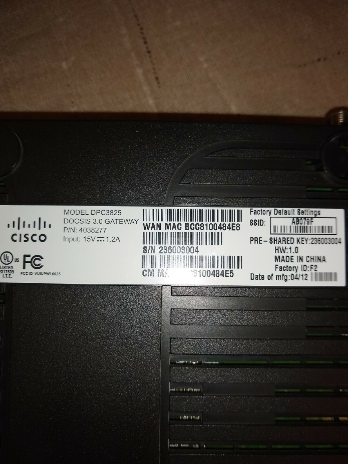 Cisco Model DPC3825 8×4 DOCSIS 3.0 Wireless Residential Gateway – P/N 4038277