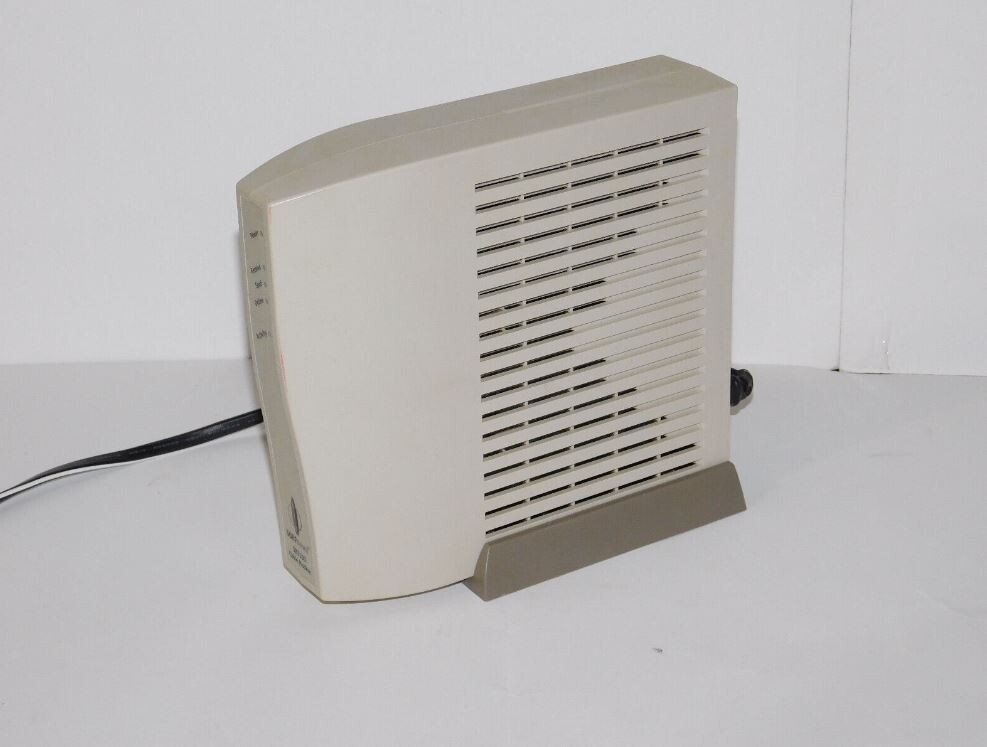 Cable Modem SURFboard SB3100 (SB3100) 38 Mbps/Ethernet & power