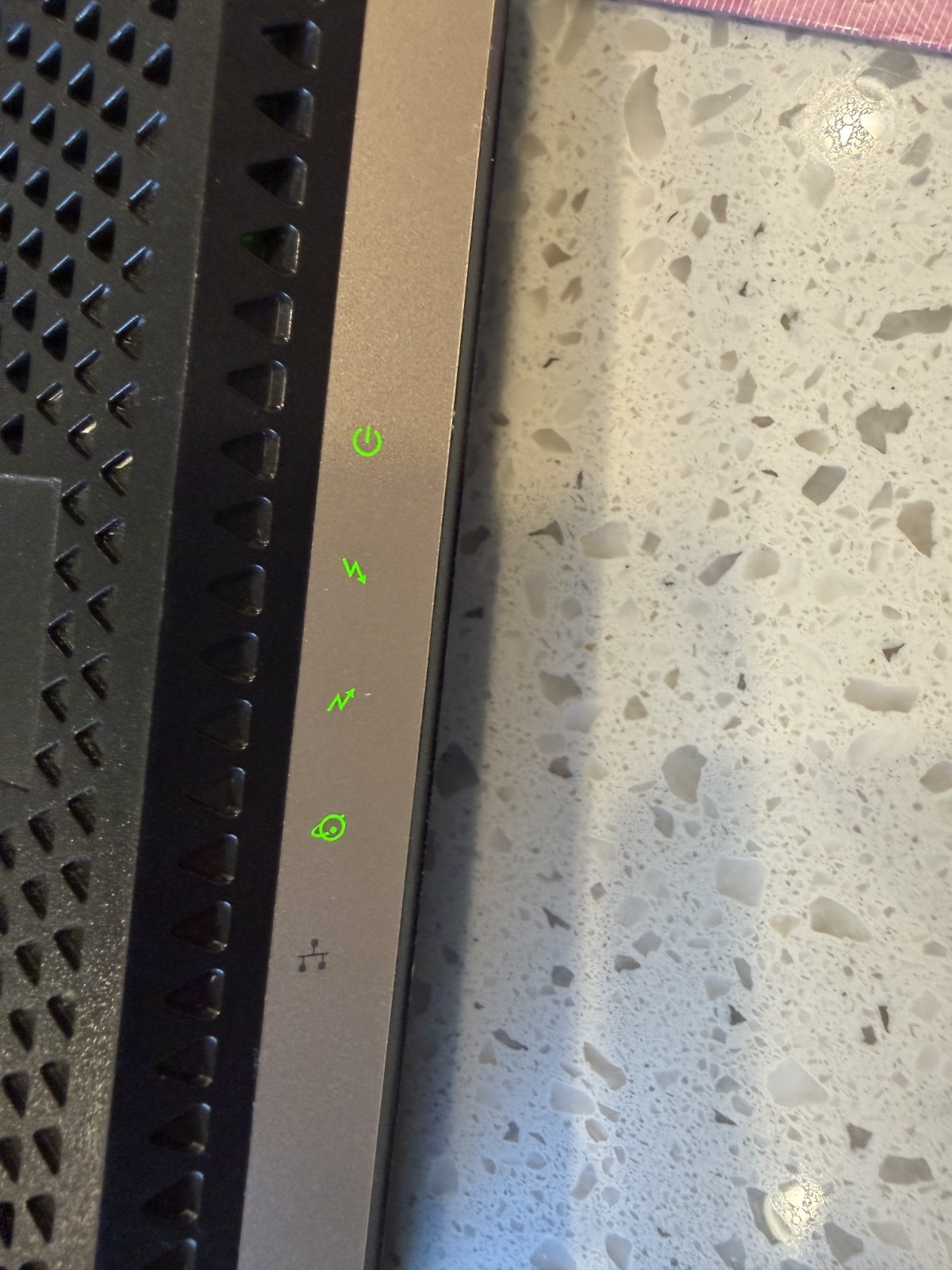 NETGEAR CM1000 DOCSIS 3.1 Cable Modem Gigabit Xfinity Spectrum Cox w/ OEM Power