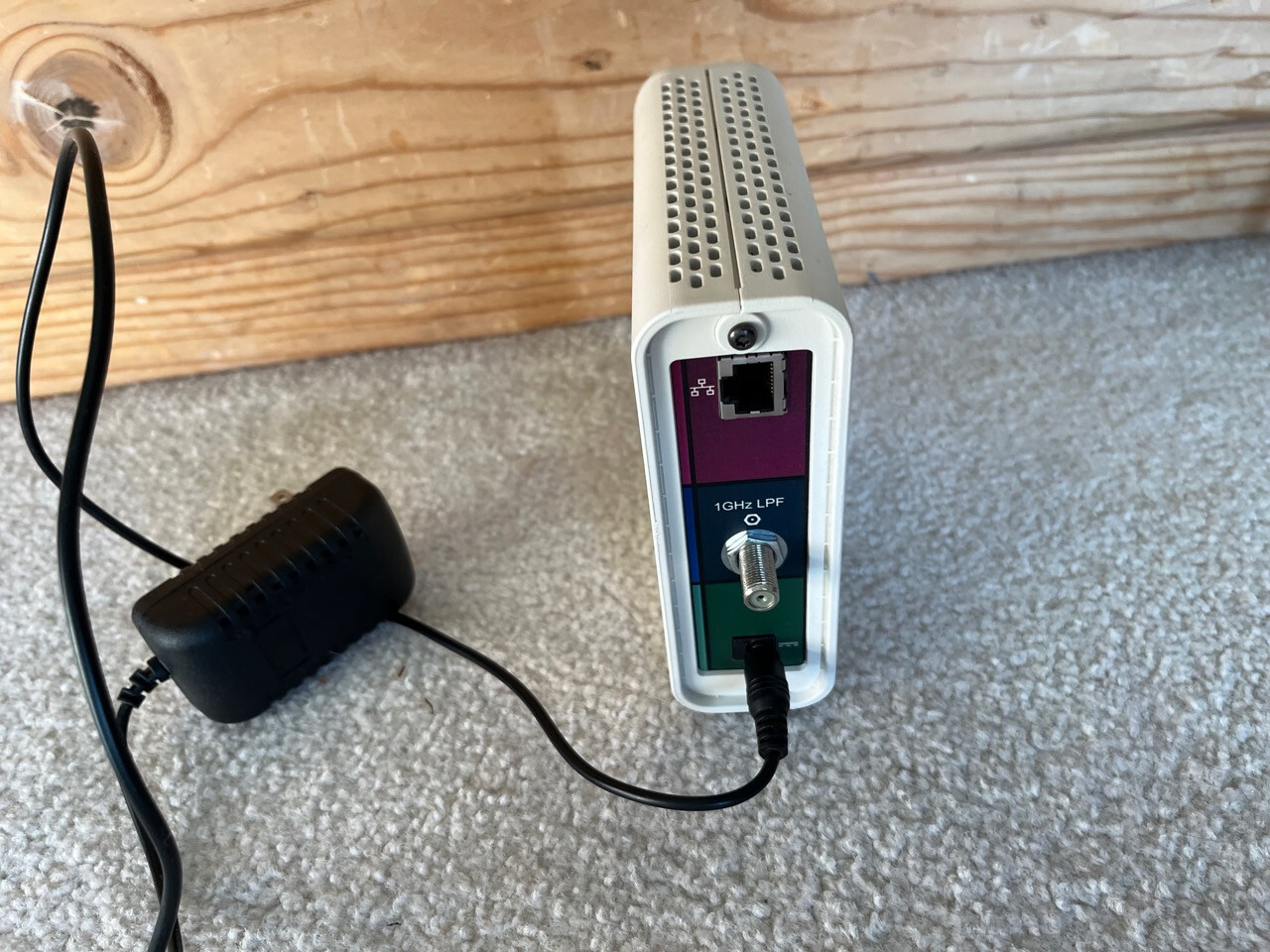 MOTOROLA ARRIS SURFBOARD SB6141 DOCSIS 3.0 CABLE MODEM