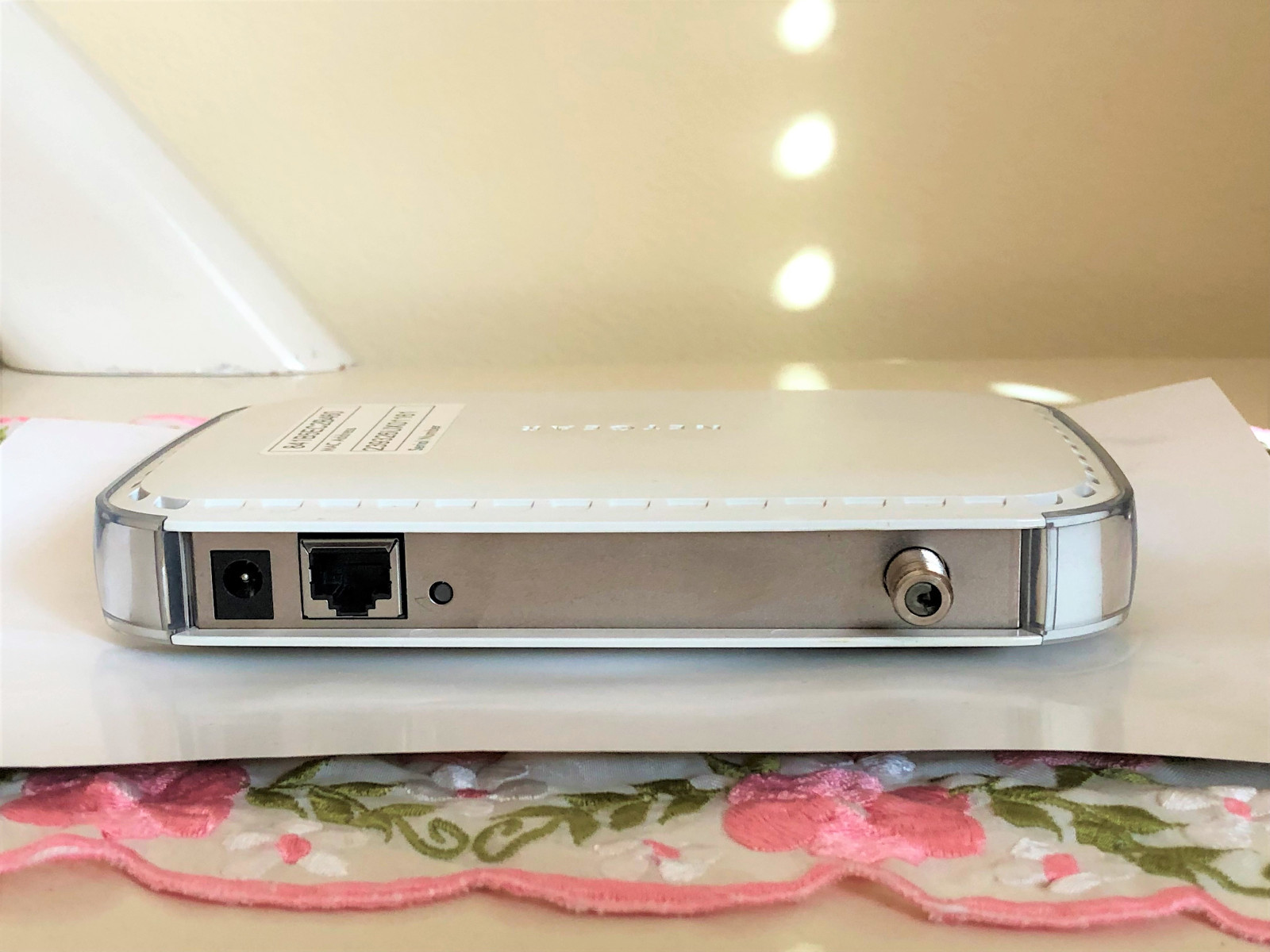 NETGEAR CMD31T-100NAS High Speed Cable Modem (Up to 150 Mbps)