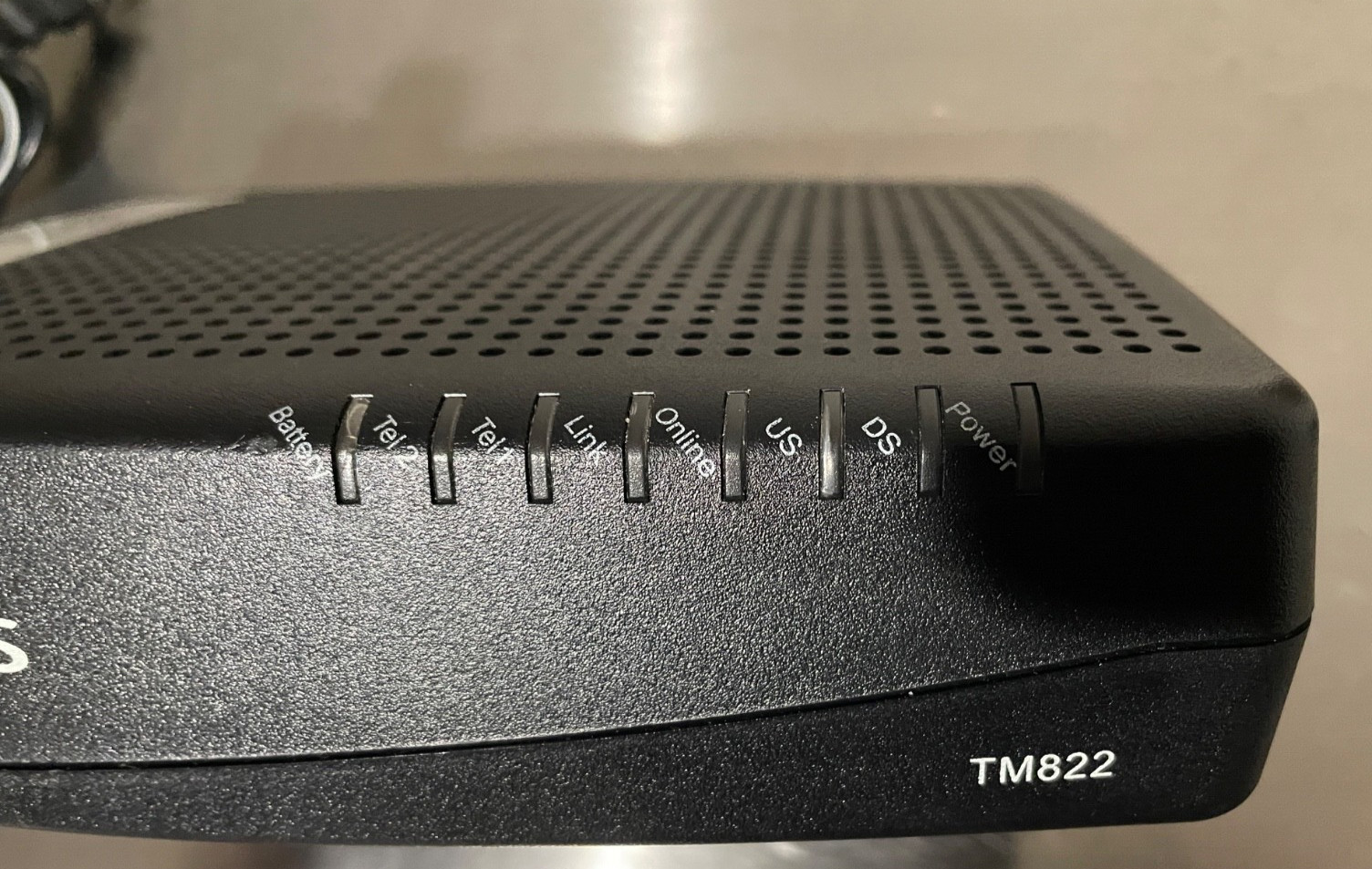 ARRIS TM822G DOCSIS 3.0 VoIP Telephony Modem + Ethernet Cable