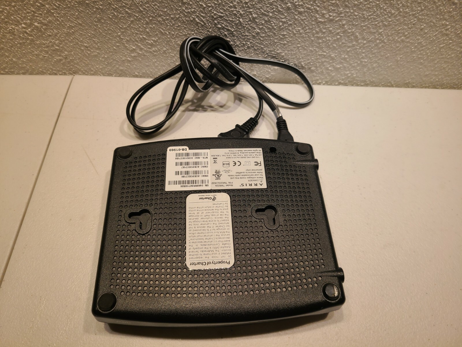 Arris TM822A Touchstone Docsis 3.0 8×4 Ultra-High Speed Cable Modem BIN D