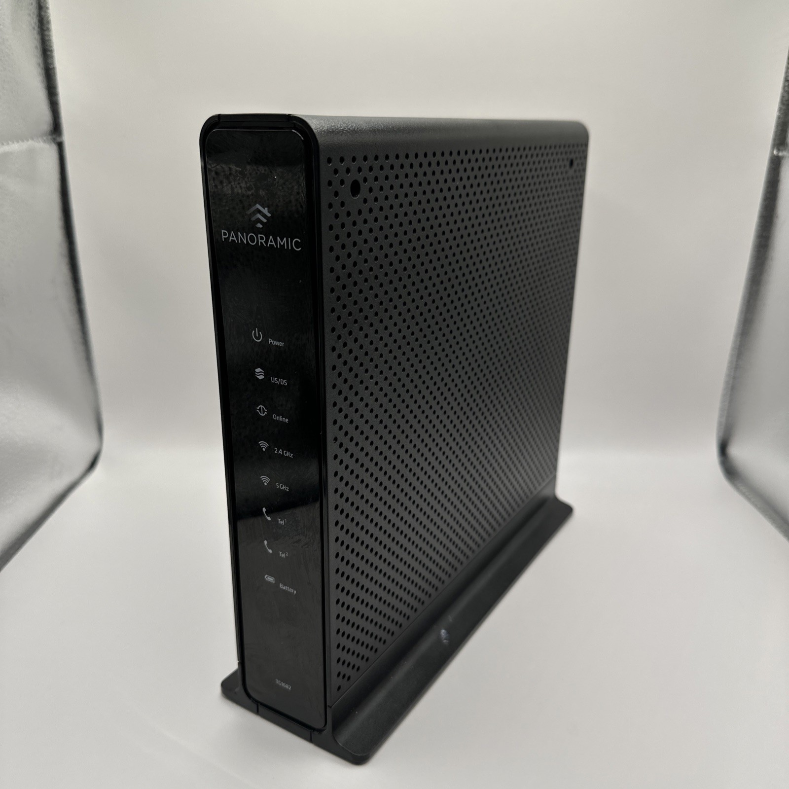 Arris Panoramic TG1682G Dual Band 2.4GHz 5GHz Wireless WiFi Router Cable Modem