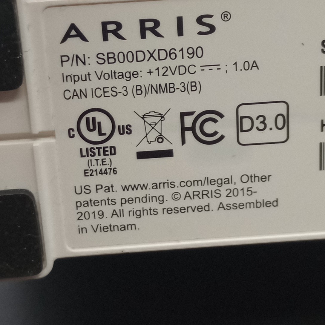 ARRIS SURFboard SB6190 DOCSIS 3.0 Cable Modem READ & SEE PHOTOS