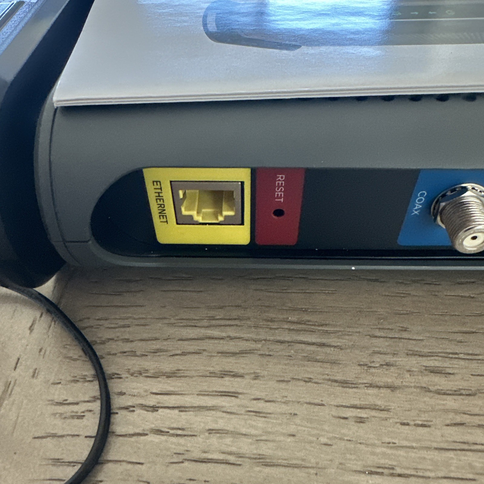 Motorola MB7621-10 1000 Mbps Modem