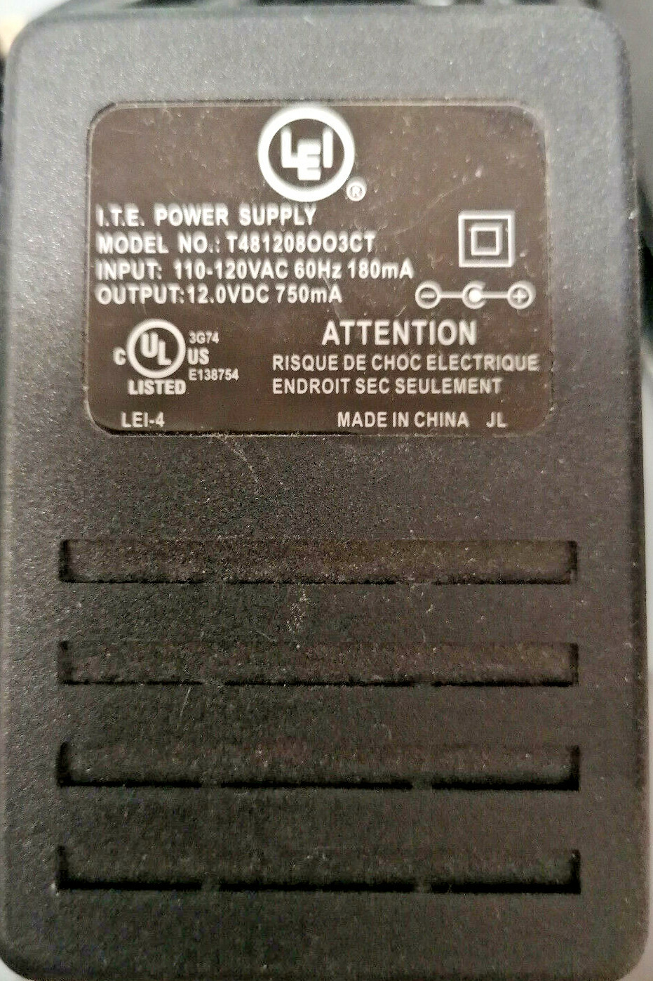 Motorola SB5101U Cable Modem With a 0LEI T481208OO3CT Power Supply 12.0VDC 750mA