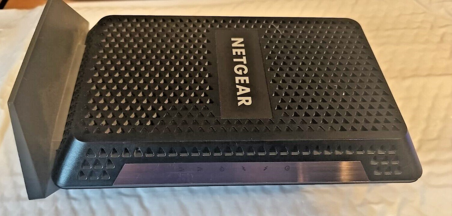 Netgear Nighthawk CM1100 Cable Modem DOCSIS 3.1 w/ Power Adapter *TESTED*