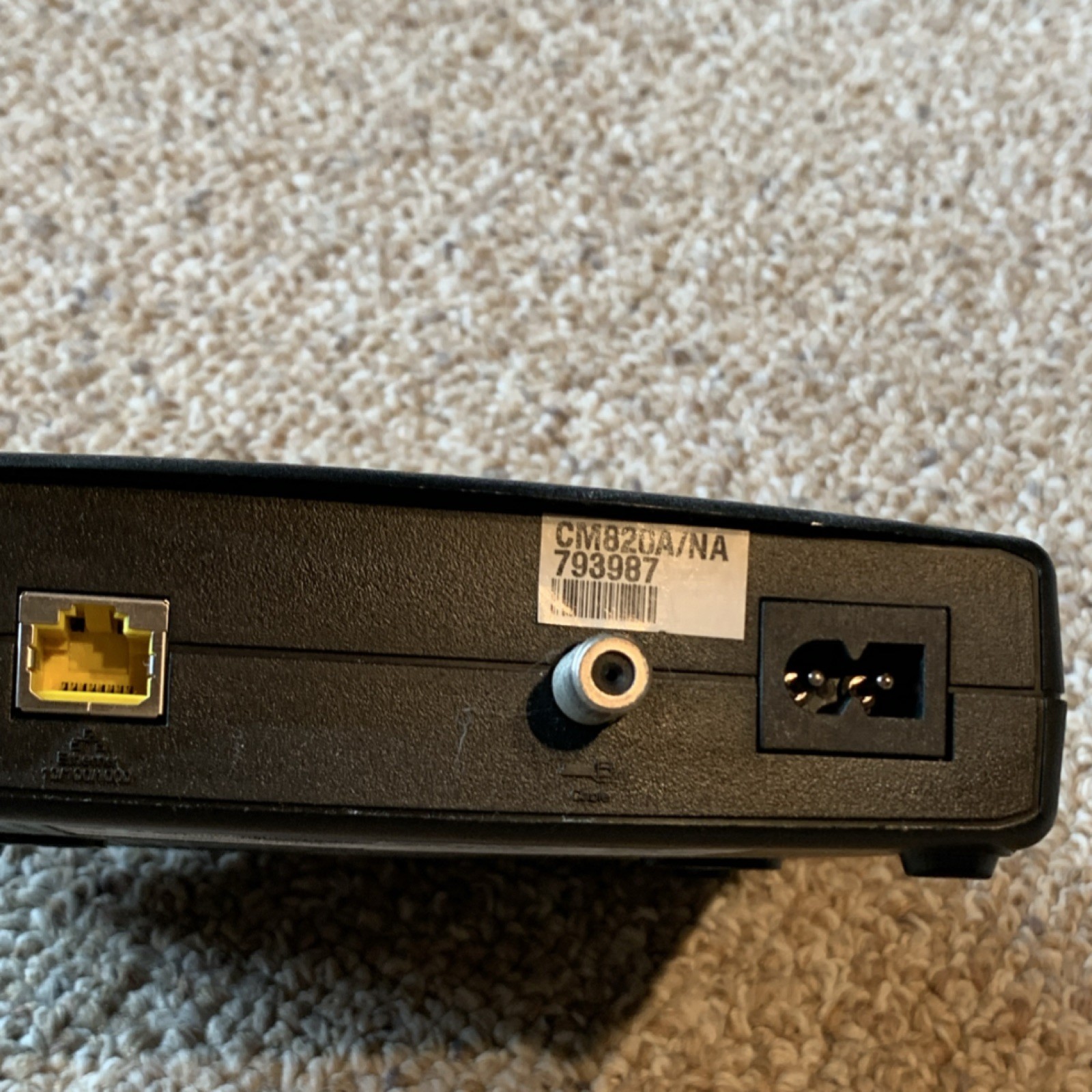 ARRIS CM820A Cable Modem Wired Ethernet RJ-45 Black 1 LAN Port