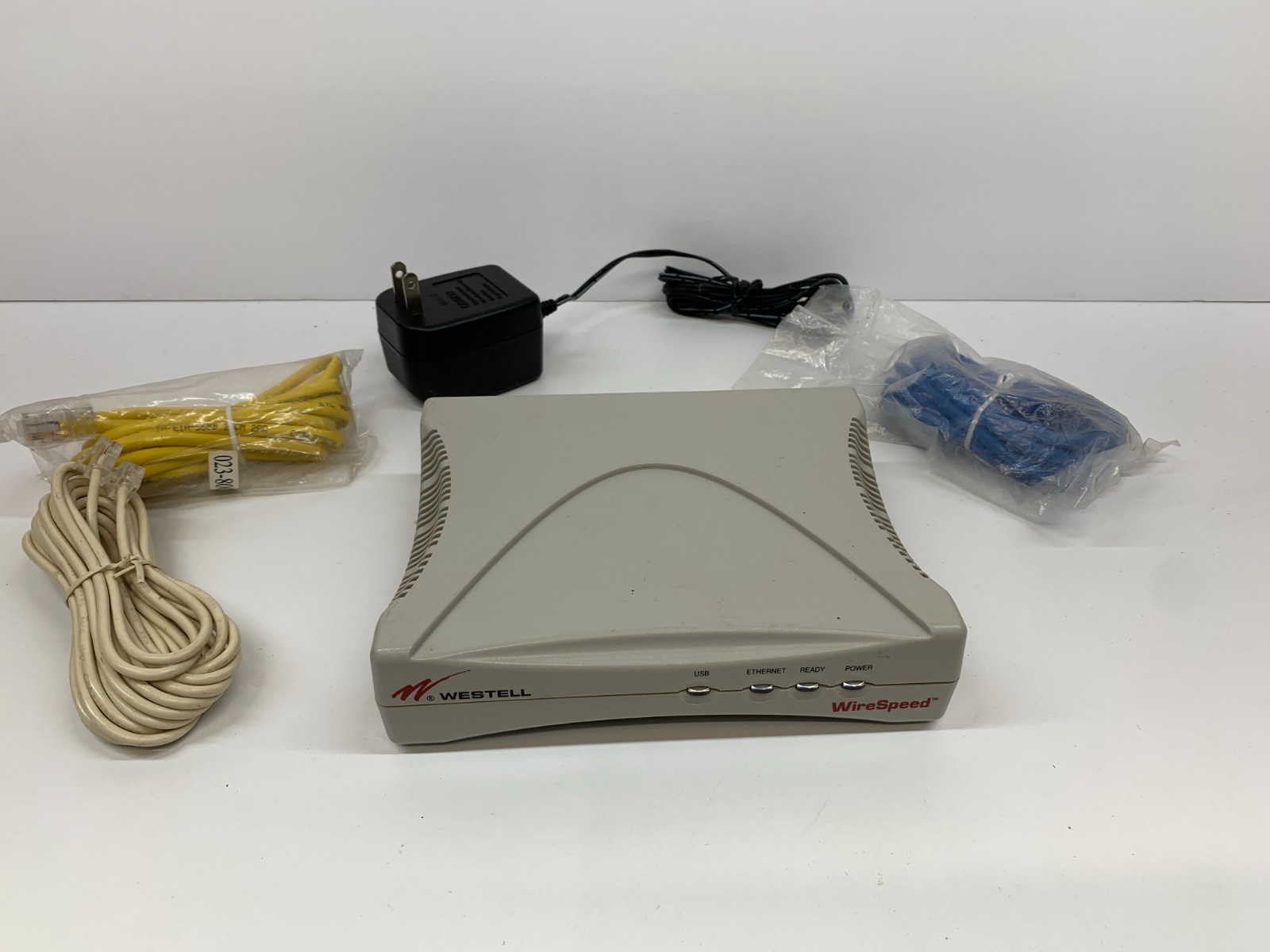 Westell Wirespeed DSL Modem A90-210015-04 Cables and Adaptor For Home or Office
