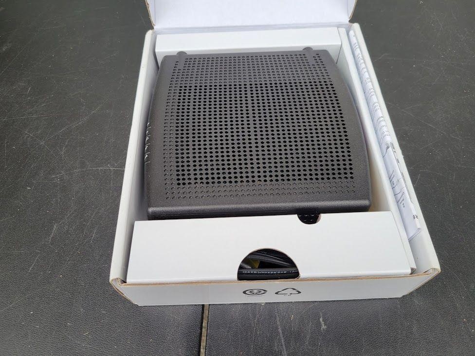 ARRIS SURFboard SBV2402 DOCSIS 3.0 Cable Modem