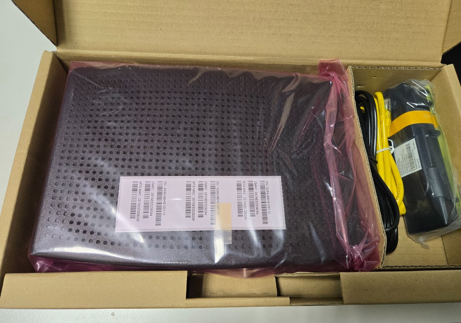 Arris Touchstone TM804G/TW-12 Modem