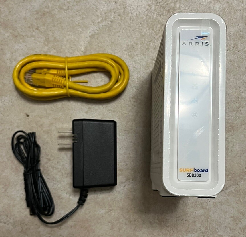 ARRIS (SB8200-RB) – Cable Modem – Fast DOCSIS 3.1 32×8 Gigabit WiFi open box