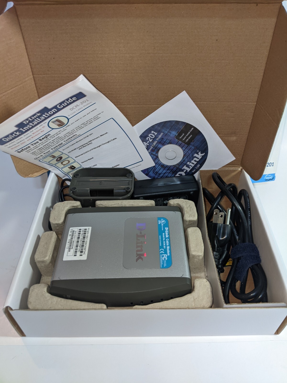 D-Link DCM 201 (DCM-201) 38 Mbps High Speed Cable Modem