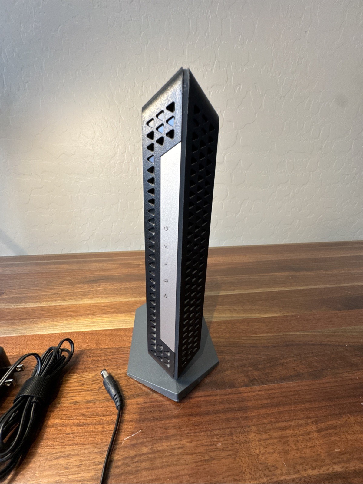 NETGEAR CM1000v2 DOCSIS 3.1 High Speed Cable Modem Up to 1 GB with Power Cable