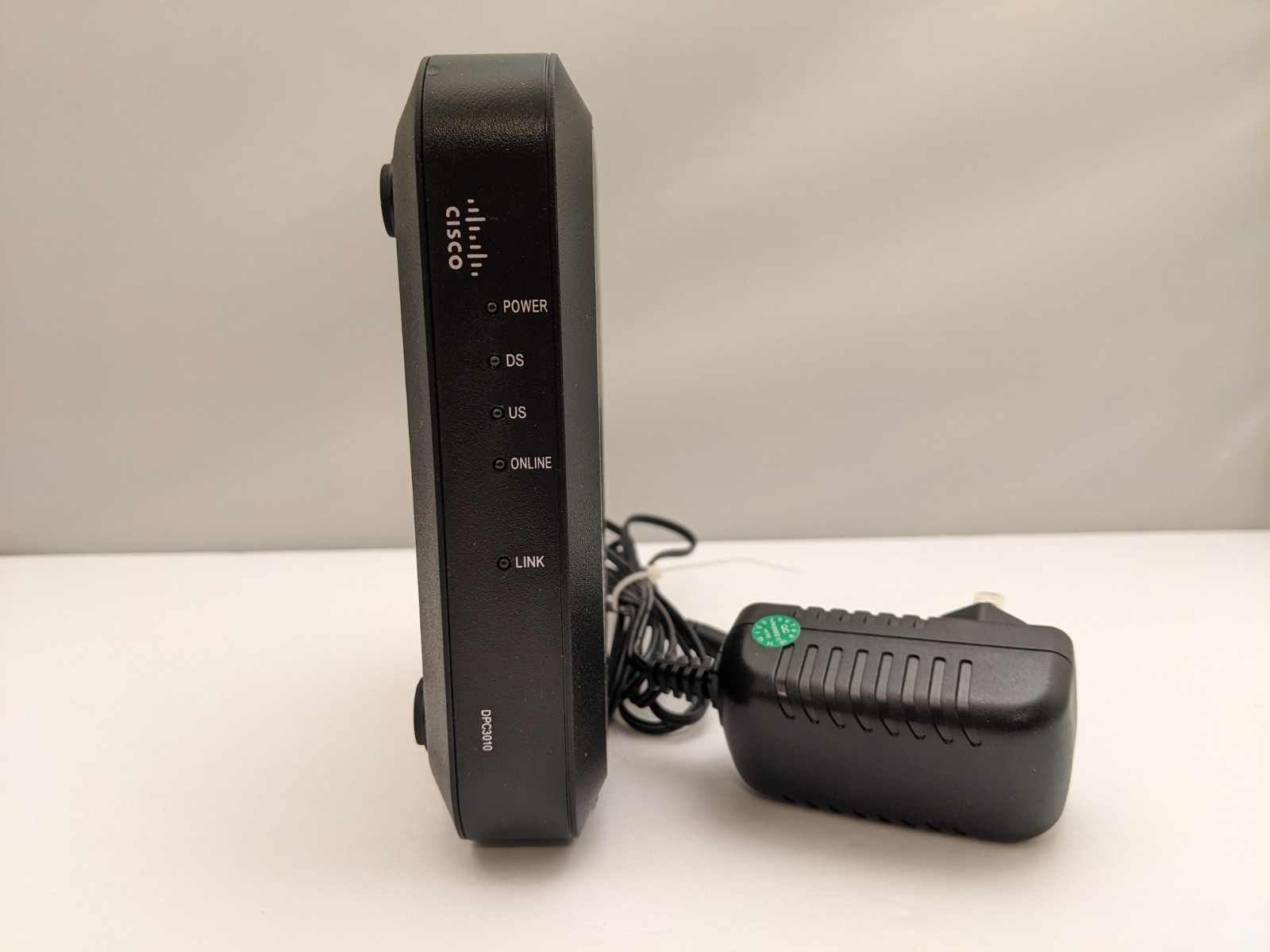Cisco DPC3010 DOCSIS 3.0 8×4 Cable Modem | P/N 4027668 | USED | TESTED