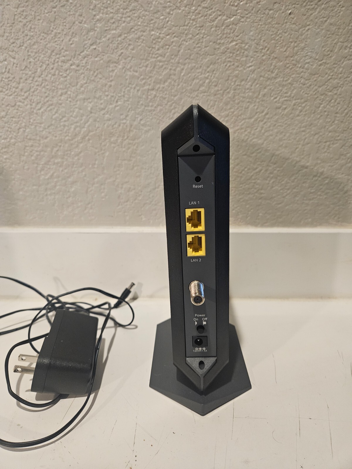 NETGEAR Nighthawk CM1100 Cable Modem – DOCSIS 3.1