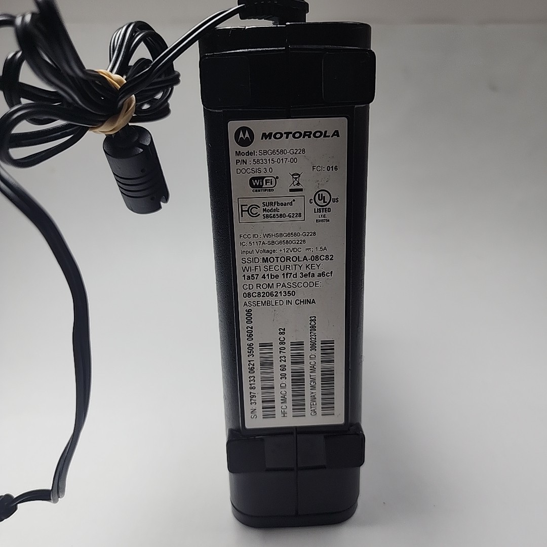 Motorola ARRIS SURFboard SBG6580 DOCSIS 3.0 Cable Modem Wi-Fi Router N300