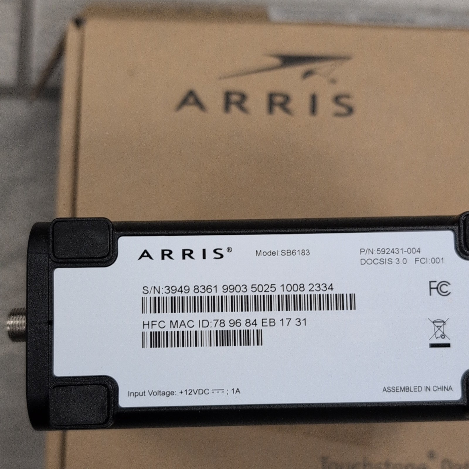 ARRIS SB6183 DOCSIS 3.0 Cable Modem Ethernet RJ-45 Coaxial Black