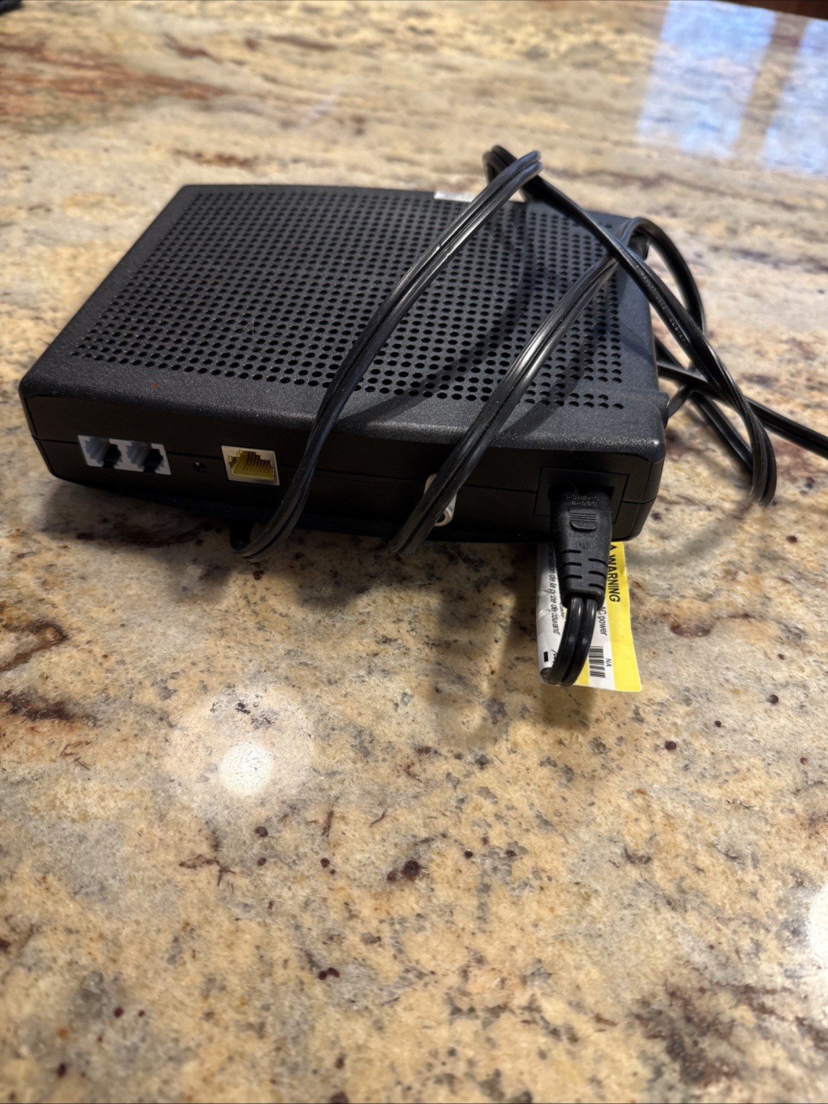 Arris Cable Modem Model TM822A Black w/ Power Cord