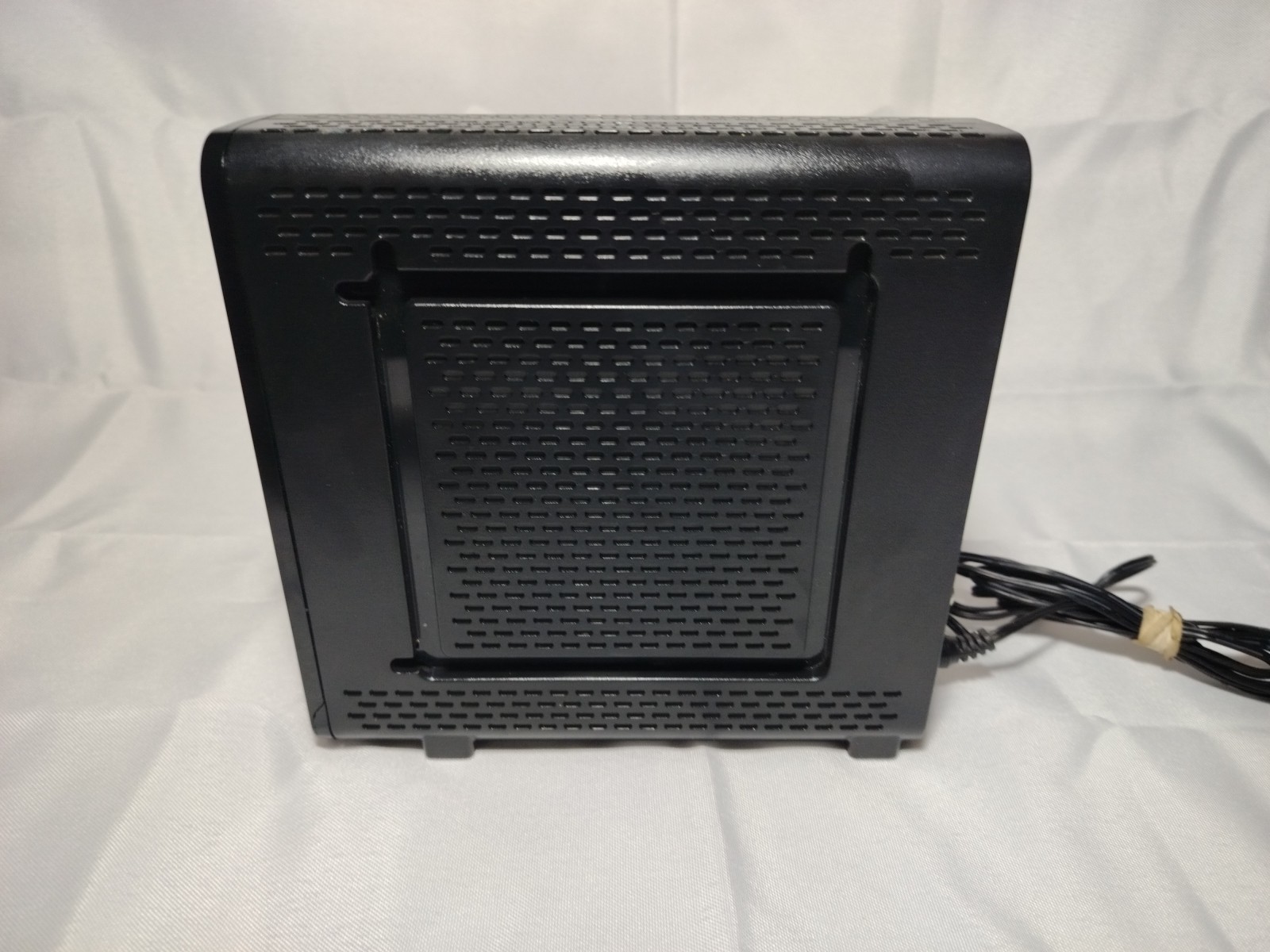 Motorola ARRIS SURFboard SBG6580 3.0 Cable Modem Wi-Fi Router w/Adapter Plug