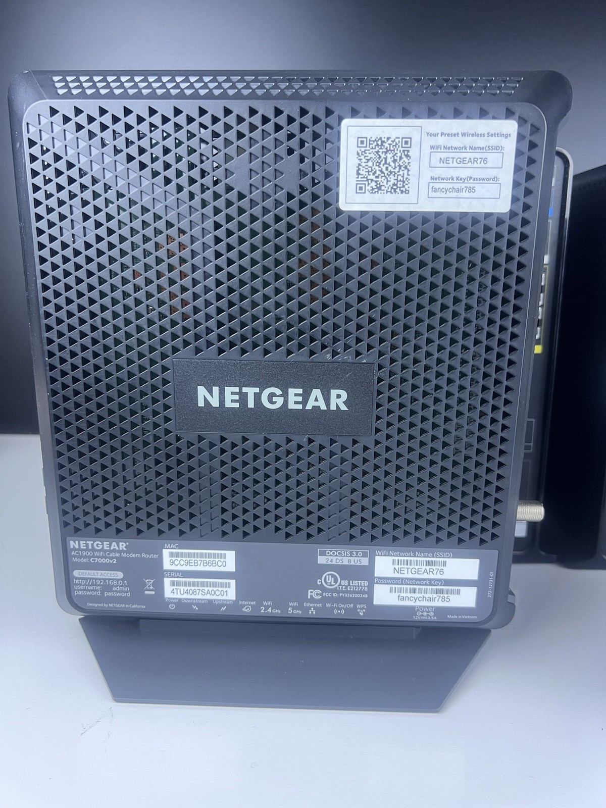 Lot of 4 Netgear ARRIS DOCSIS 3.0 Cable Modem Router Powers On Untested