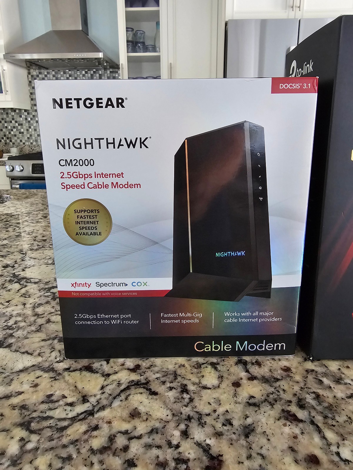 Netgear Nighthawk CM2000 2.5Gbps Cable Modem – DOCSIS 3.1