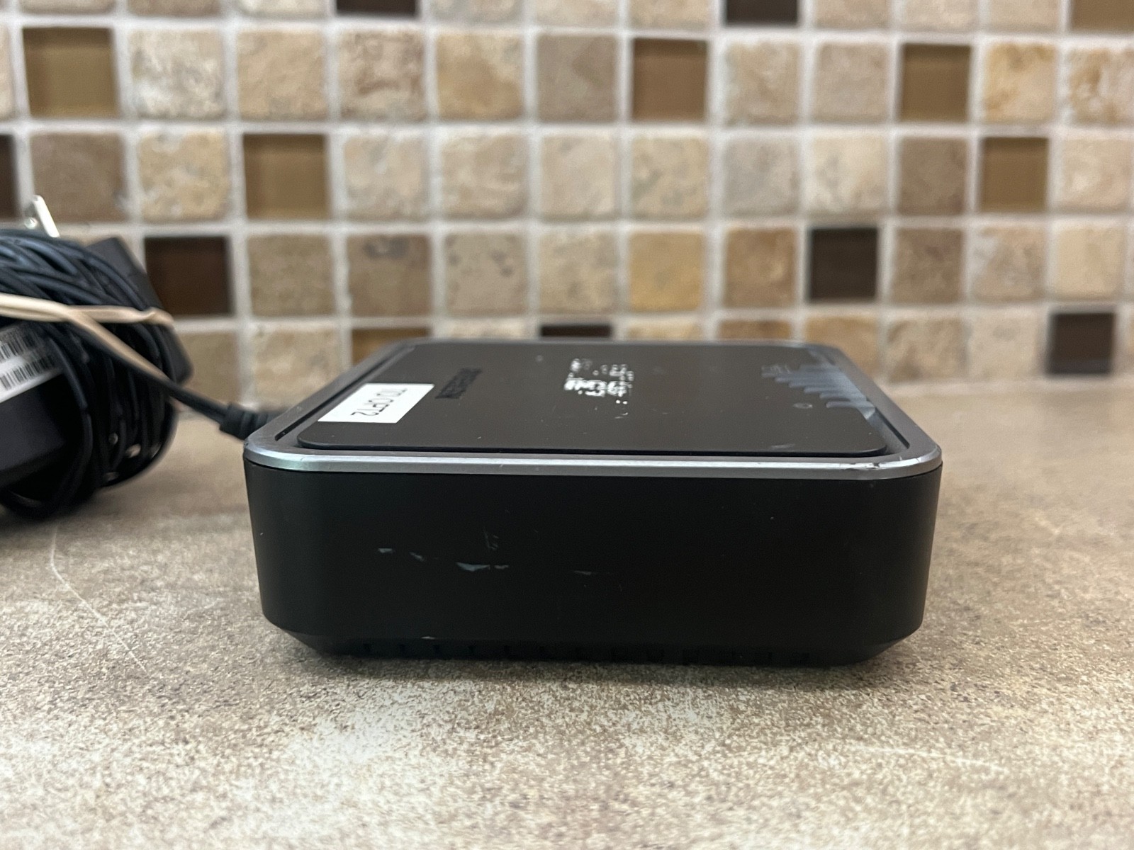 Netgear LB1120 4G LTE Broadband Modem 150Mbps Ethernet Network Device