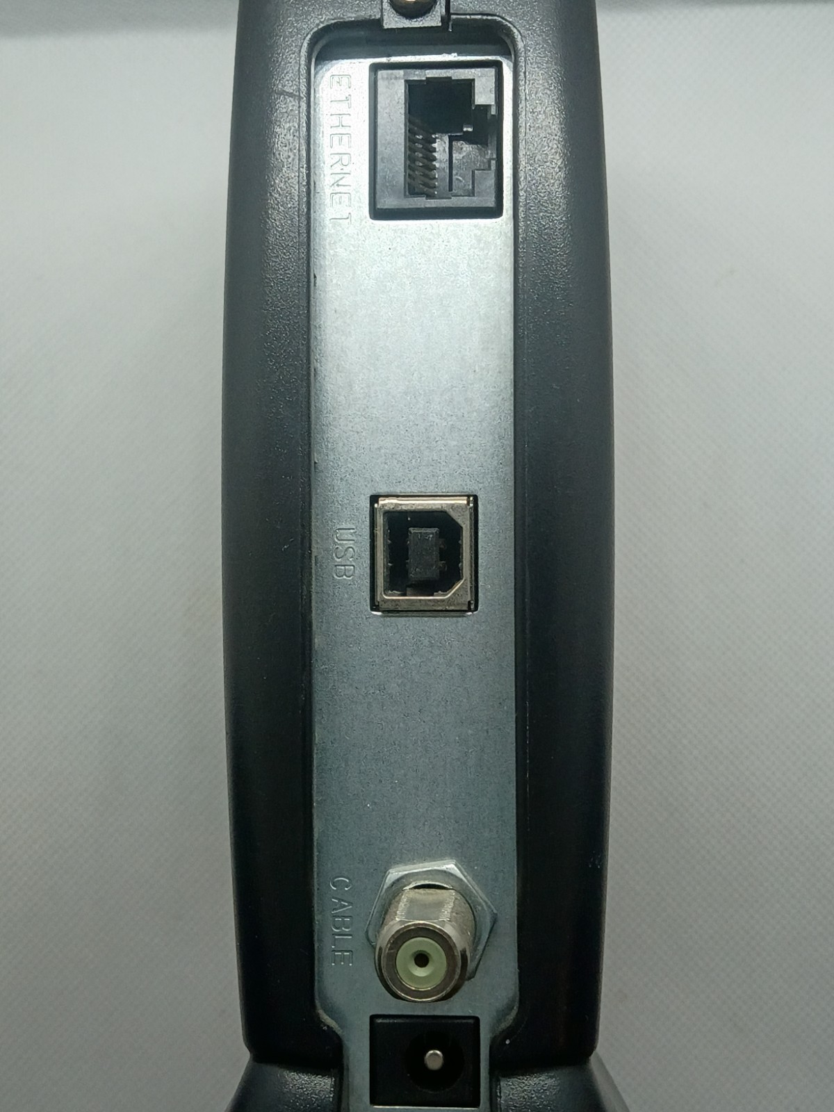 Motorola SURFboard Cable Modem SB5101 . Black With Power Supply.