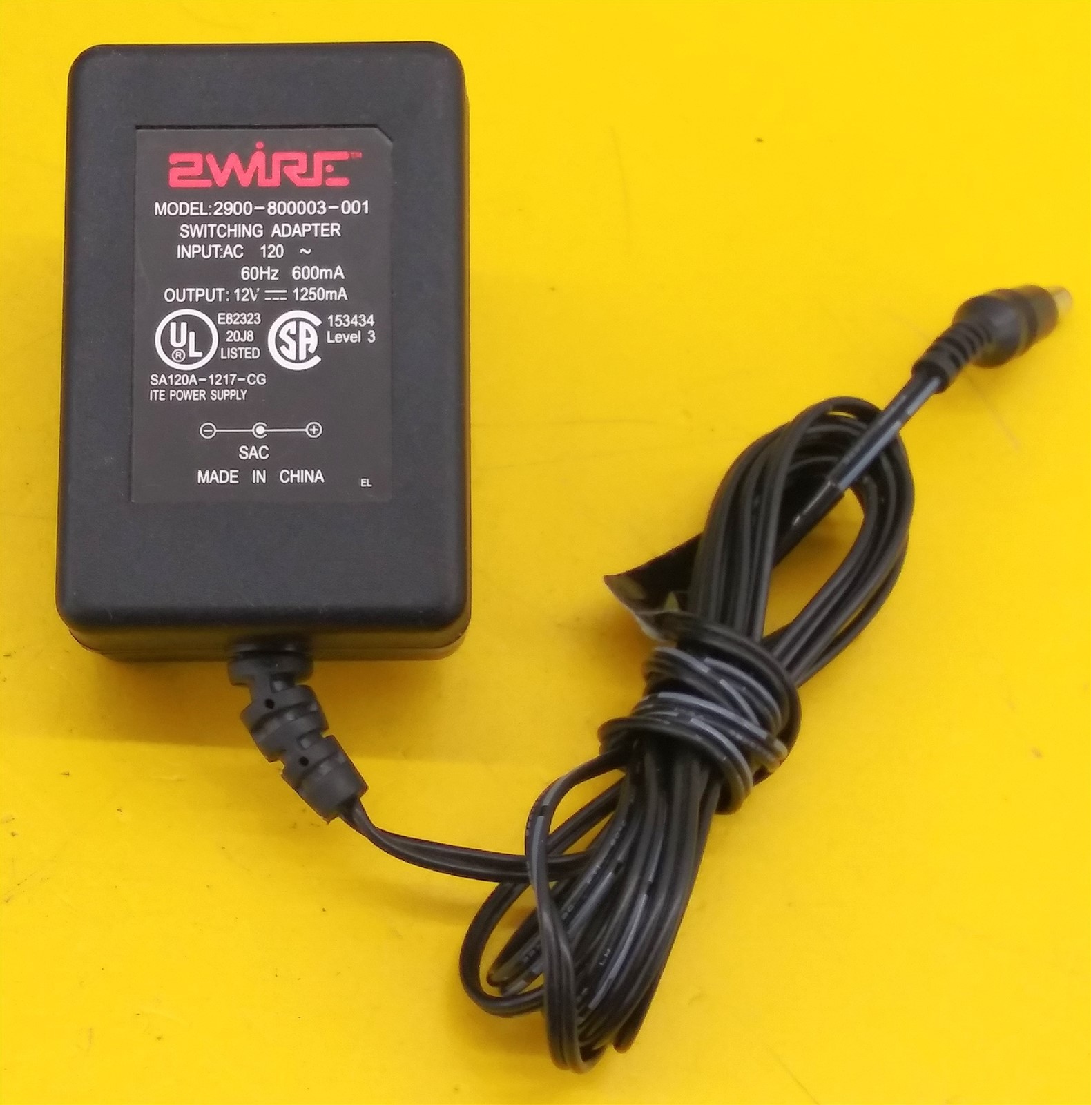⭐️⭐️⭐️⭐️⭐️ 2Wire HomePortal 1000SW DSL Wireless Modem w Adapter