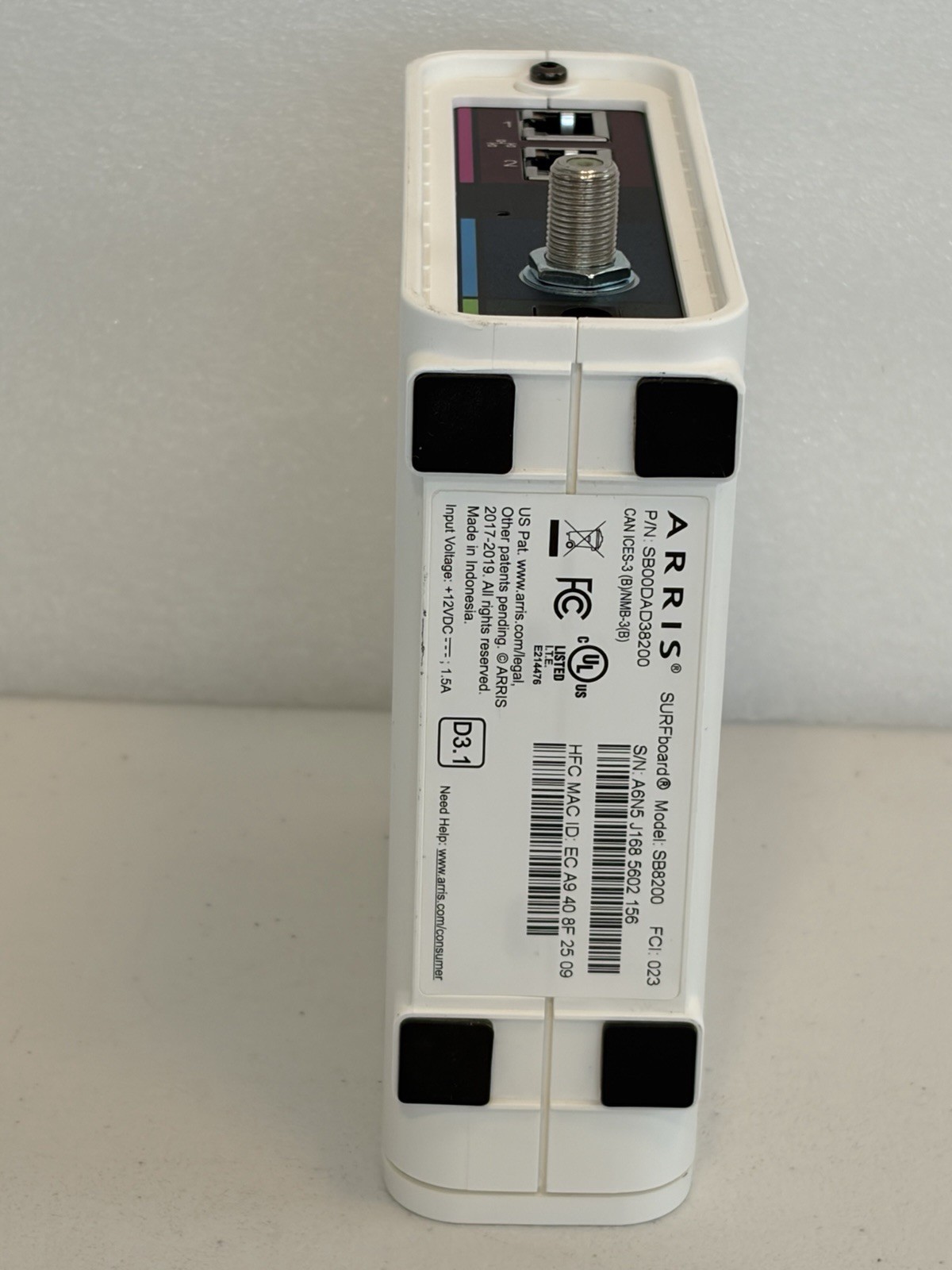 ARRIS SURFboard SB8200 DOCSIS 3.1 Cable Modem Gigabit w/ Power Adapter Tested