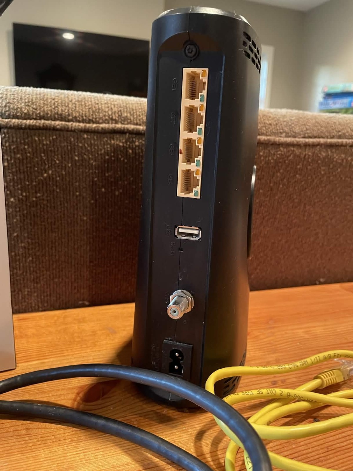 Zoom DOCSIS 3.0 Cable Modem/Router w/Wireless-N Model 5350 343MBPS Download
