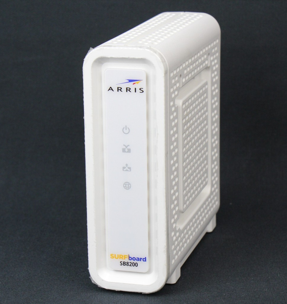ARRIS SB8200 Cable Modem Fast DOCSIS 3.1 32×8 Gigabit Cable Modem NO POWER CORD
