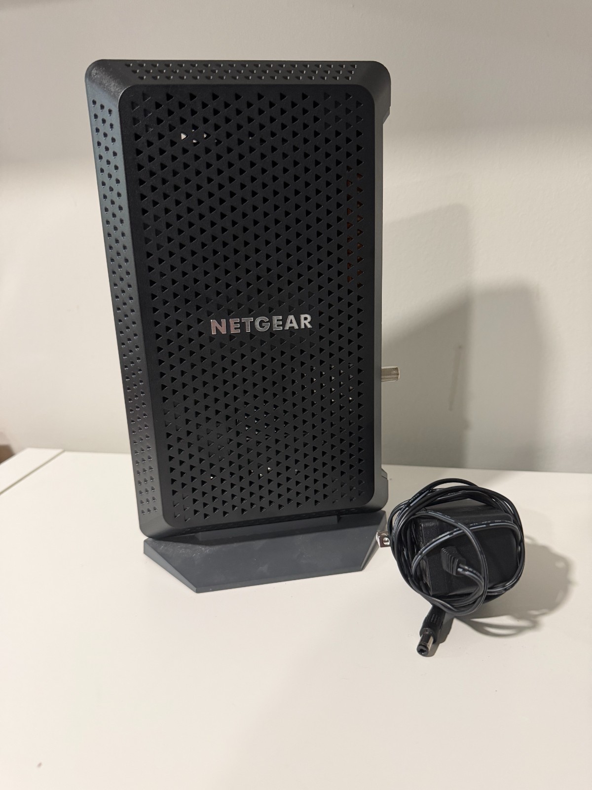 NETGEAR Nighthawk CM1200 DOCSIS 3.1 Cable Modem 4-Port Gigabit