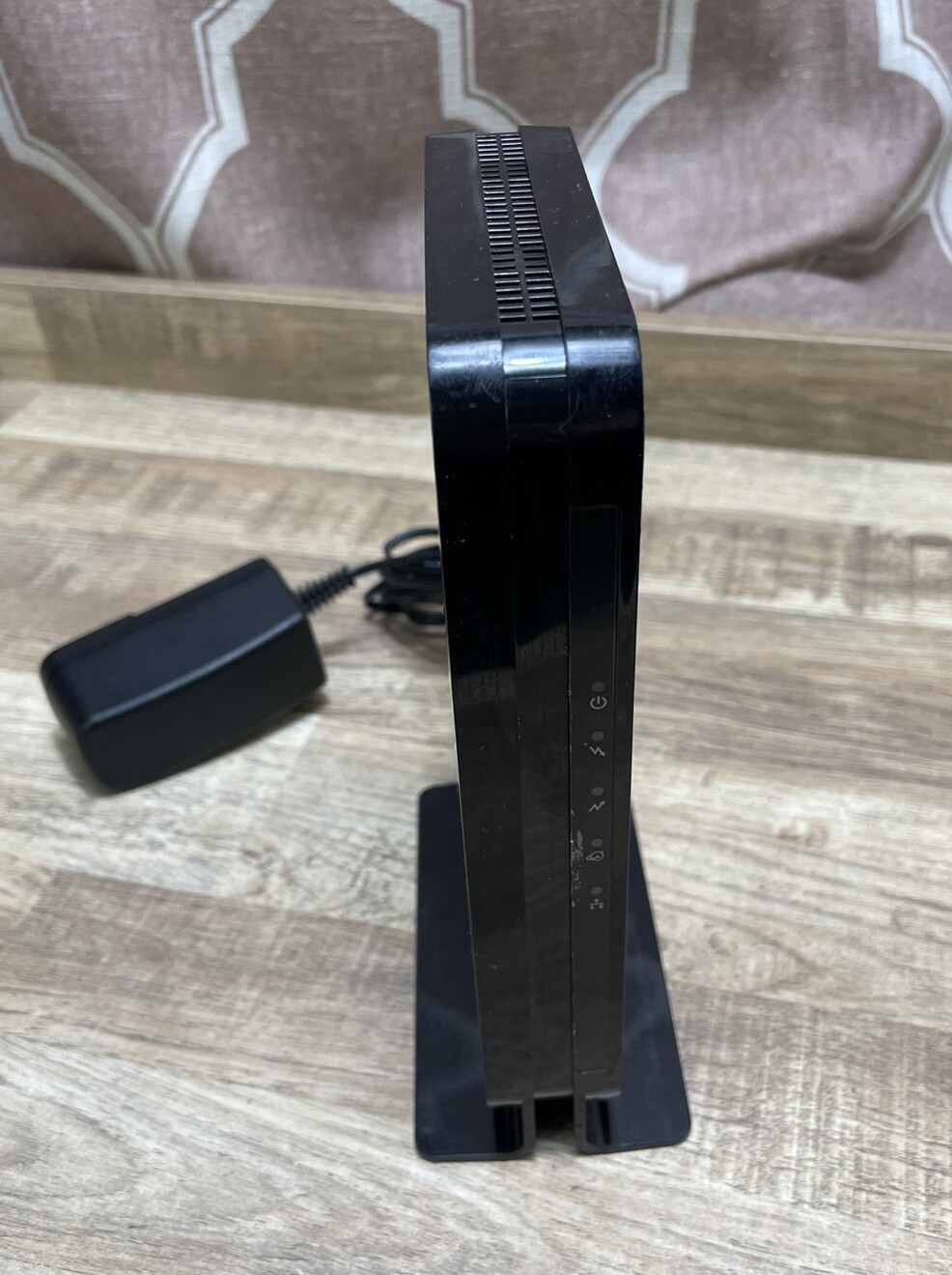 Netgear CM500 16×4 DOCSIS 3.0 Cable Modem Max Download Speeds of 680 Mbps