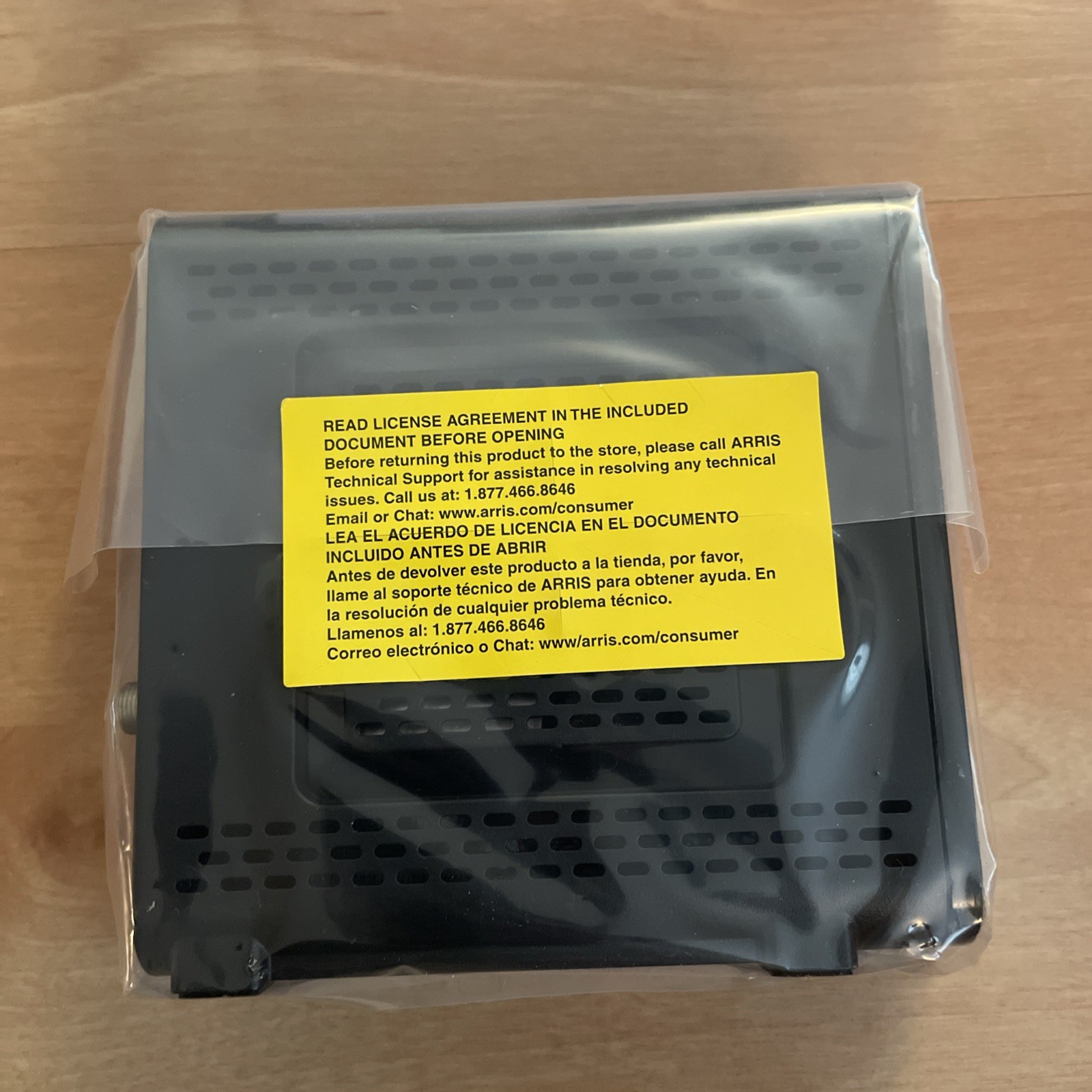 ARRIS SURFboard SB6190 DOCSIS 3.0 Cable Modem 32×8 Gigabit, Open box Never used